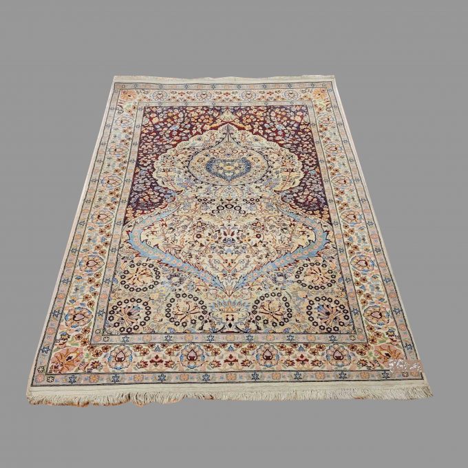 Los 872: Täbriz, Seide, um 1950, 205 x 140 cm, Zustand B/C