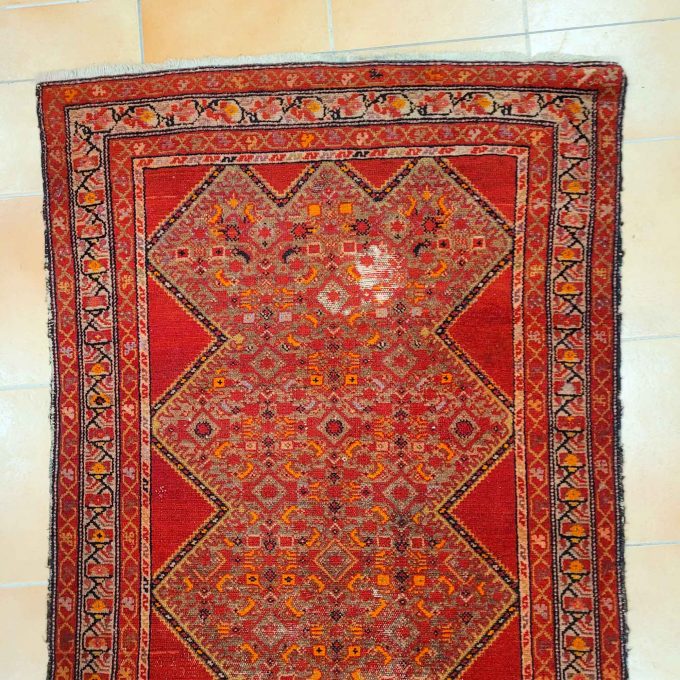 Los 889: Malayer, um 1900, 302 x 86 cm, Zustand C/D – Bild 3
