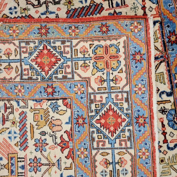 Los 903: Teheran, um 1930, 212 x 139 cm, Zustand C – Bild 2