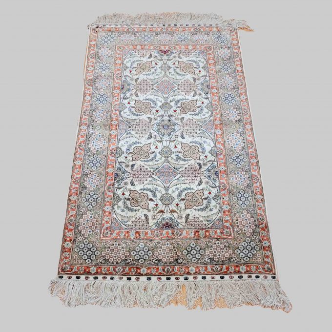 Los 905: Teppich China, Seide, 194 x 93 cm, Zustand B
