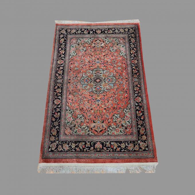 Los 907: Hereke, Seide, 20. Jh., 125 x 78 cm, Zustand B/C