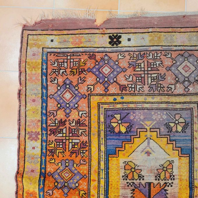 Los 923: Teppich Zentralanatolien, um 1920, 179 x 122 cm, Zustand D – Bild 3
