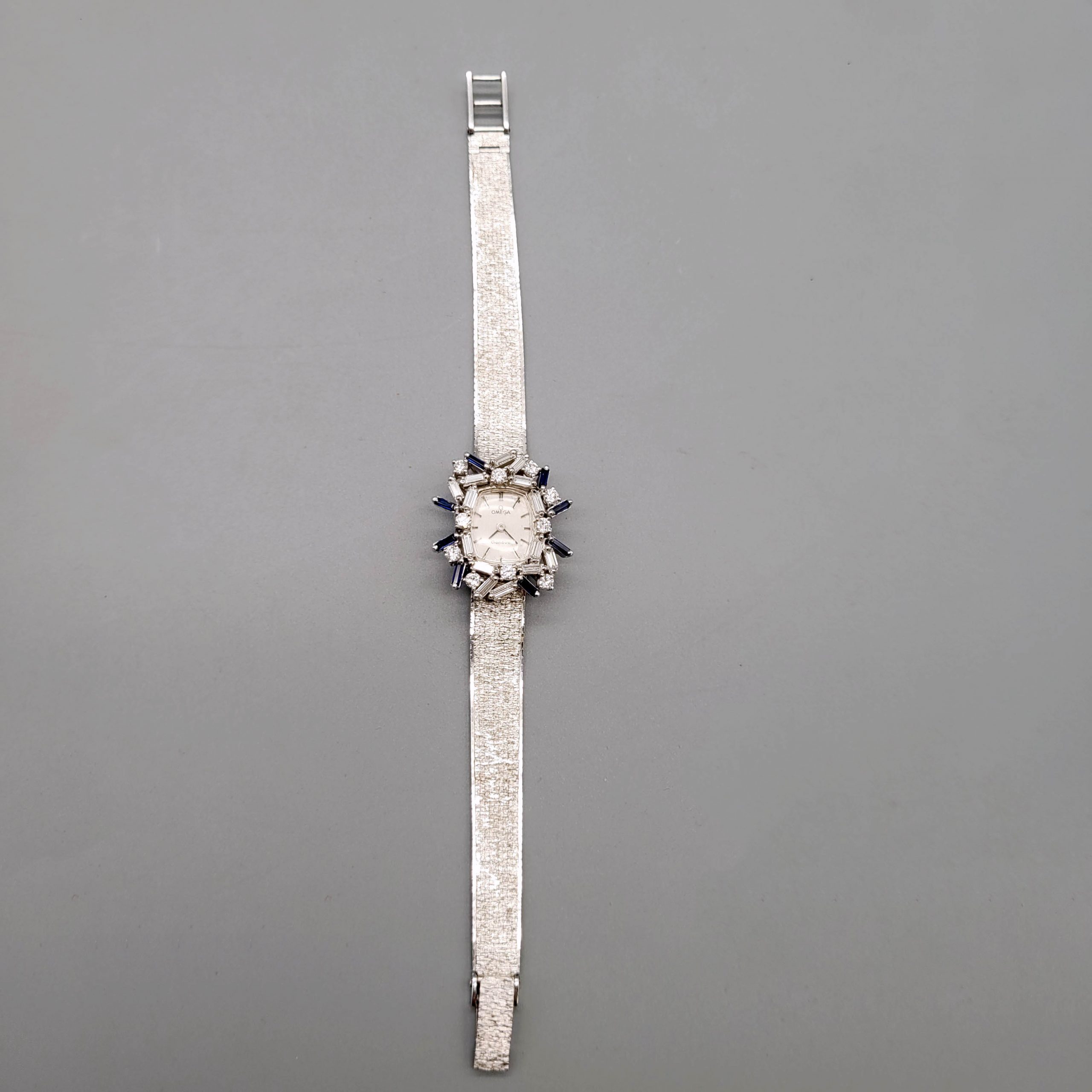 Los 831: Damenarmbanduhr Omega – Bild 3