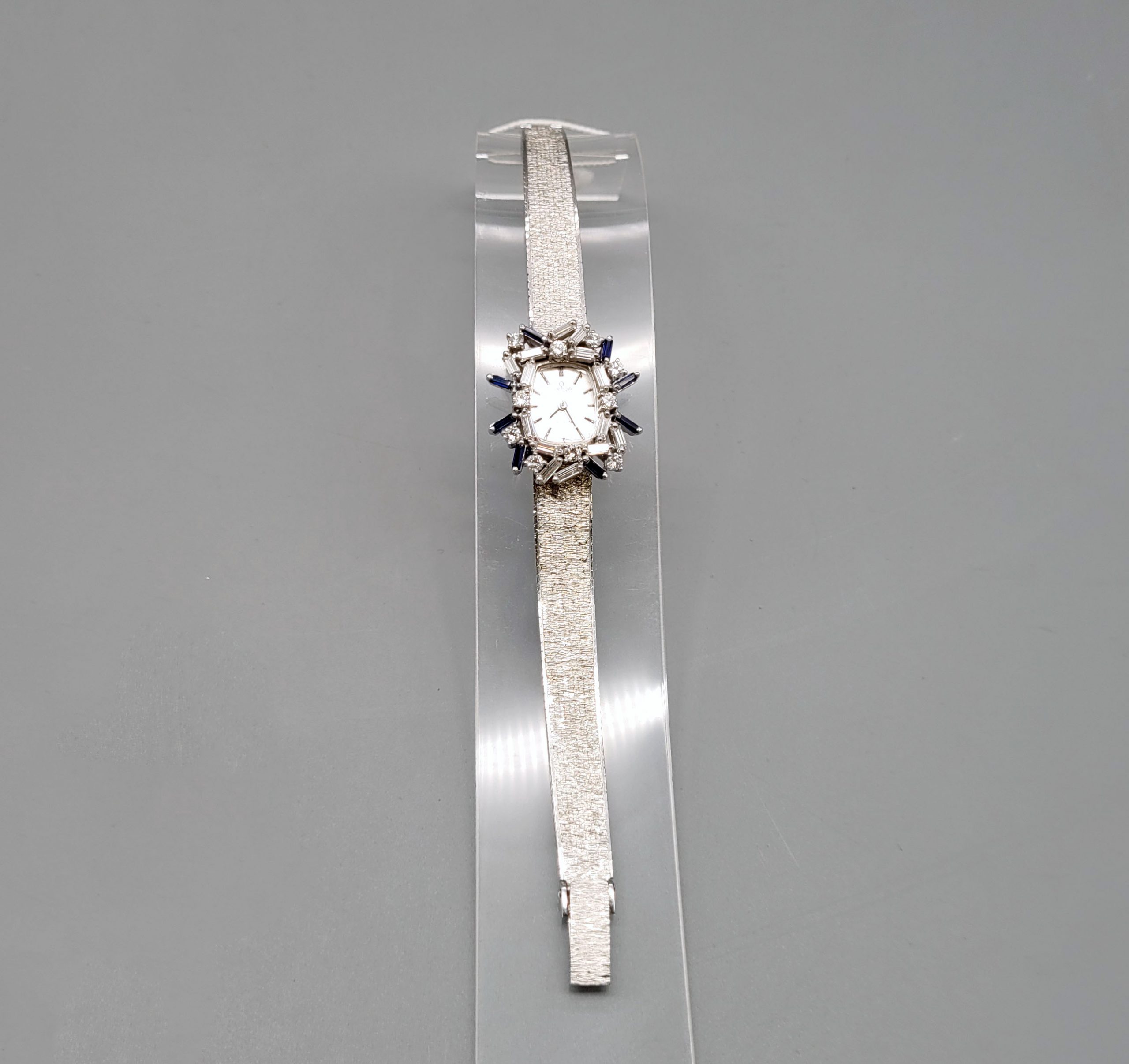 Los 831: Damenarmbanduhr Omega – Bild 4