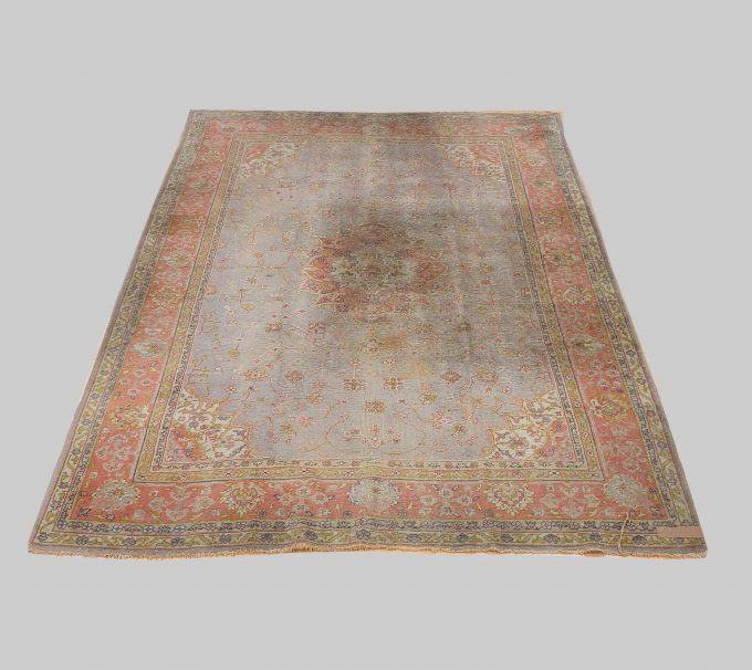Los 908: Ushak, um 1910, 350 x 260 cm, Zustand C