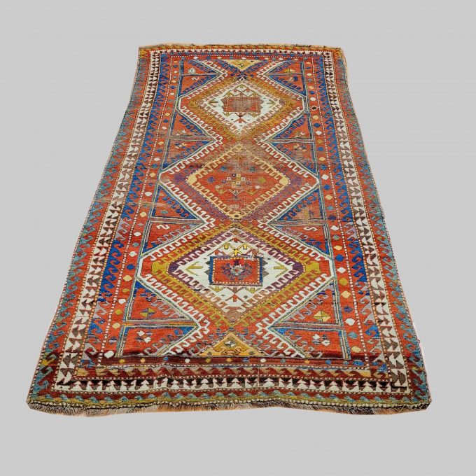 Los 917: Kazak, um 1910, 280 x 148 cm, Zustand D