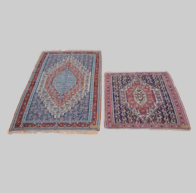Los 926: Zwei Senne-Kelim, um 1950, 245 x 145 cm, 150 x 135 cm, Zustand B/C