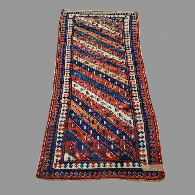 Los 932: Gendje, um 1910, 225 x 100 cm, Zustand B/C