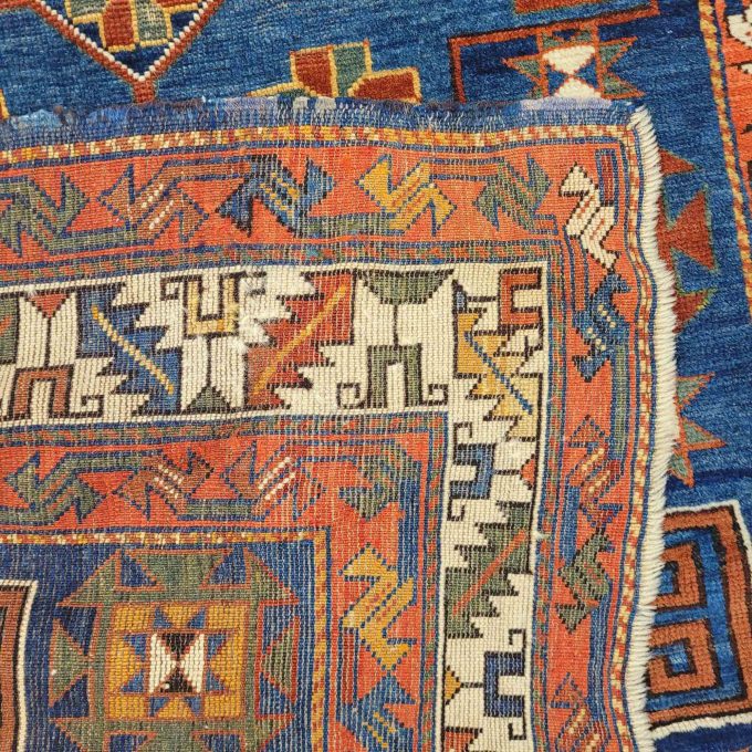 Los 943: Kazak, um 1900, 165 x 115 cm, Zustand D – Bild 2