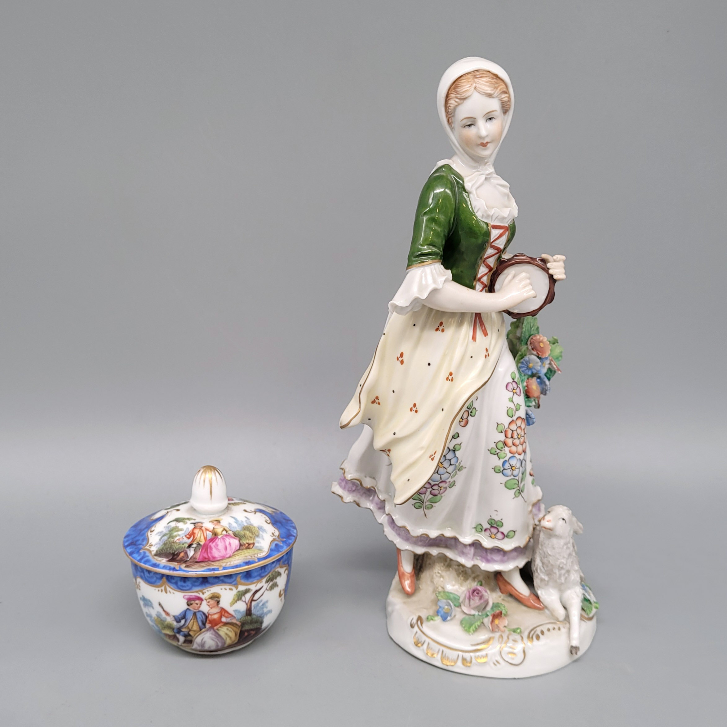 Los 112: Deckeldose / Tambourinspielerin