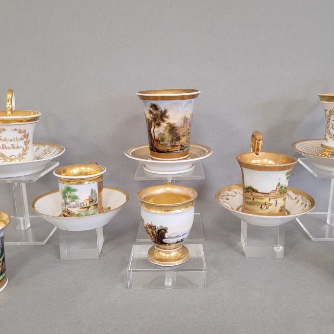 Los 115: Konvolut Sammeltassen und ein -becher – Bild 2