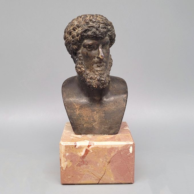 Los 319: Büste des Kaisers Lucius Verus