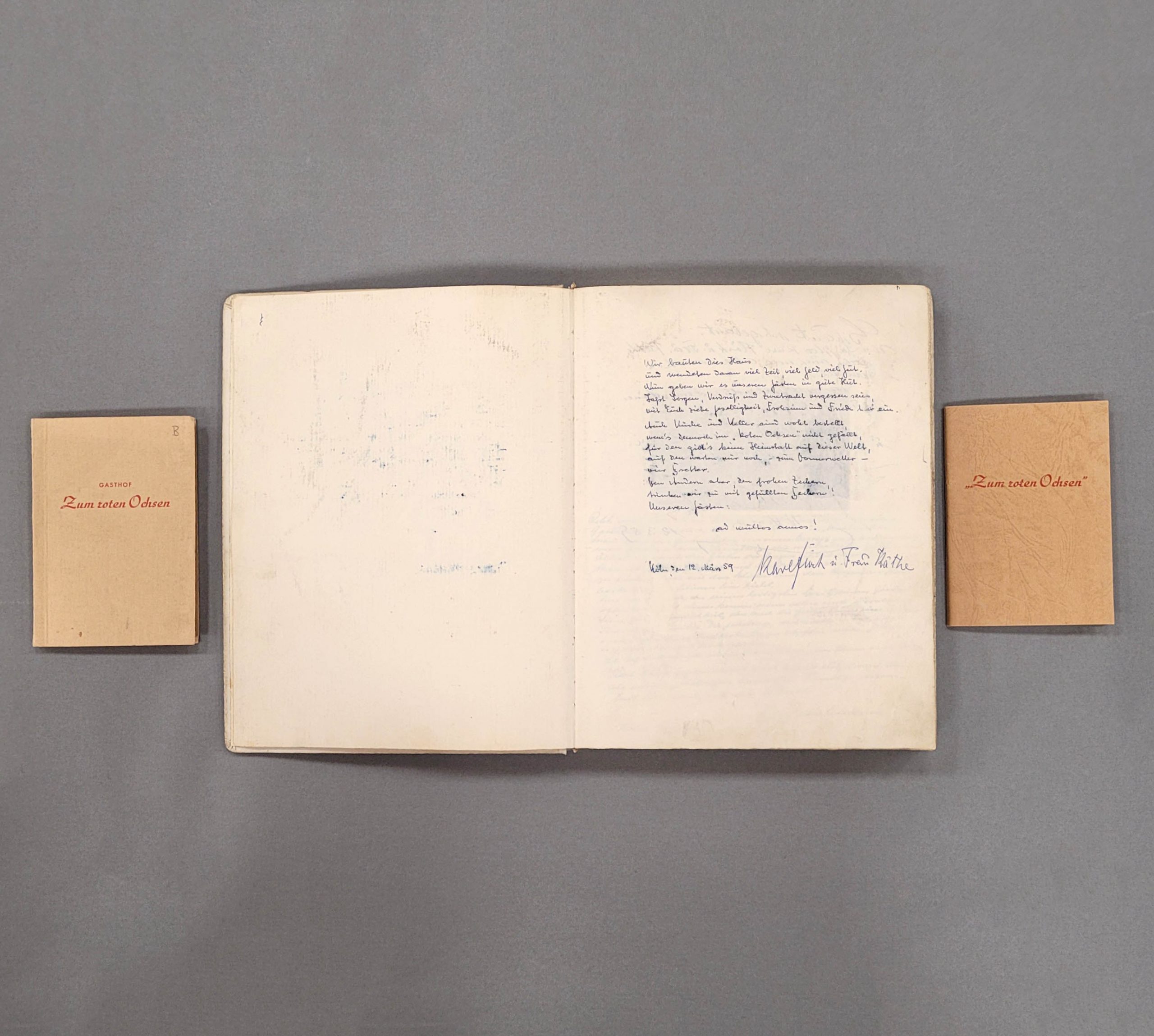 Los 33: Gästebuch des Gasthauses "Zum roten Ochsen" in Köln – Bild 2