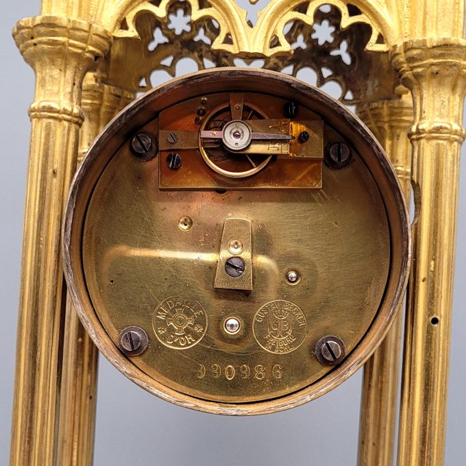 Los 348: Portaluhr im neogotischen Stil – Bild 5