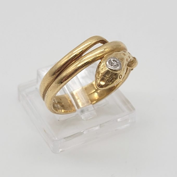 Los 590: Ring in Form einer Schlange