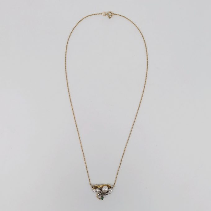 Los 617: Collier