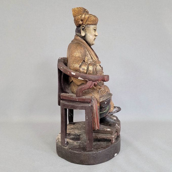 Los 718: Sitzende Wächterfigur – Bild 4