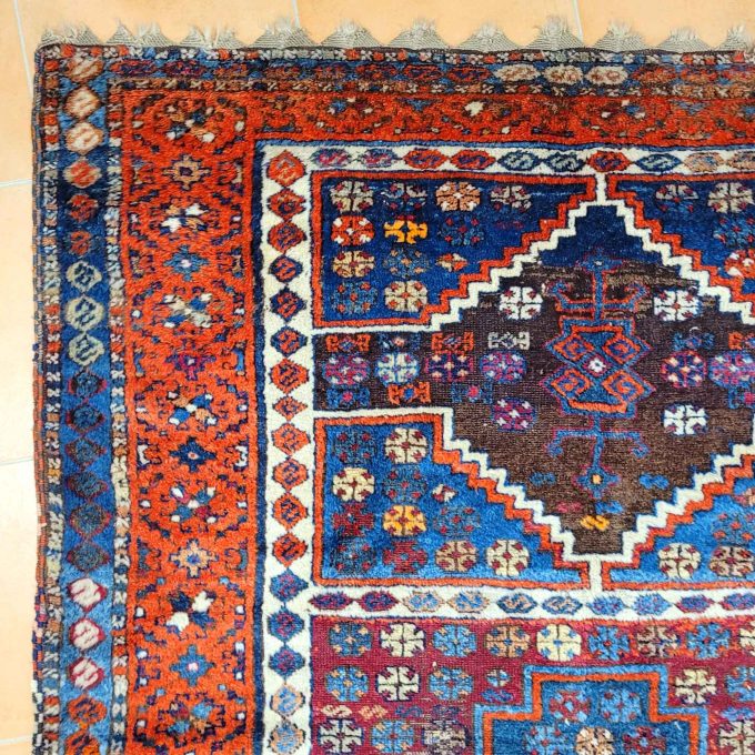 Los 810: Teppich Ostanatolien, um 1880, 198 x 125 cm, Zustand C – Bild 3