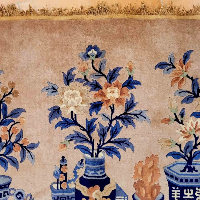 Los 811: Teppich China, 20. Jahrhundert, 132 x 182 cm, Zustand B – Bild 3