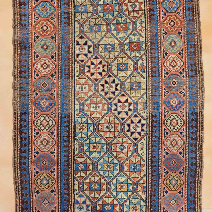 Los 814: Dagestan, um 1900, 279 x 110 cm, Zustand C – Bild 4