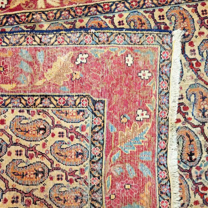 Los 837: Kirman, um 1900, 88 x 157 cm, Zustand D (beschnitten) – Bild 2
