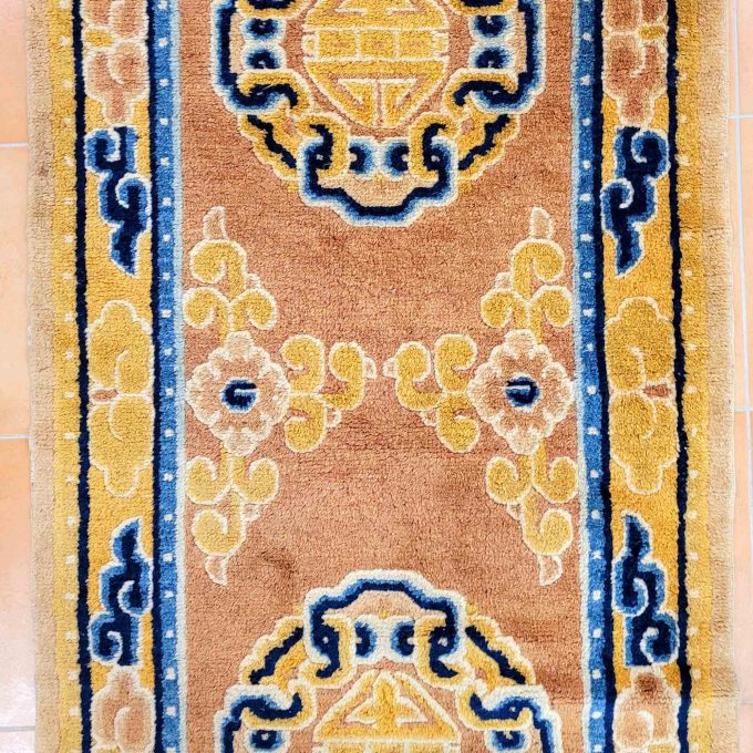 Los 844: Teppich China, Seide, um 1920, 175 x 74 cm, Zustand B – Bild 4