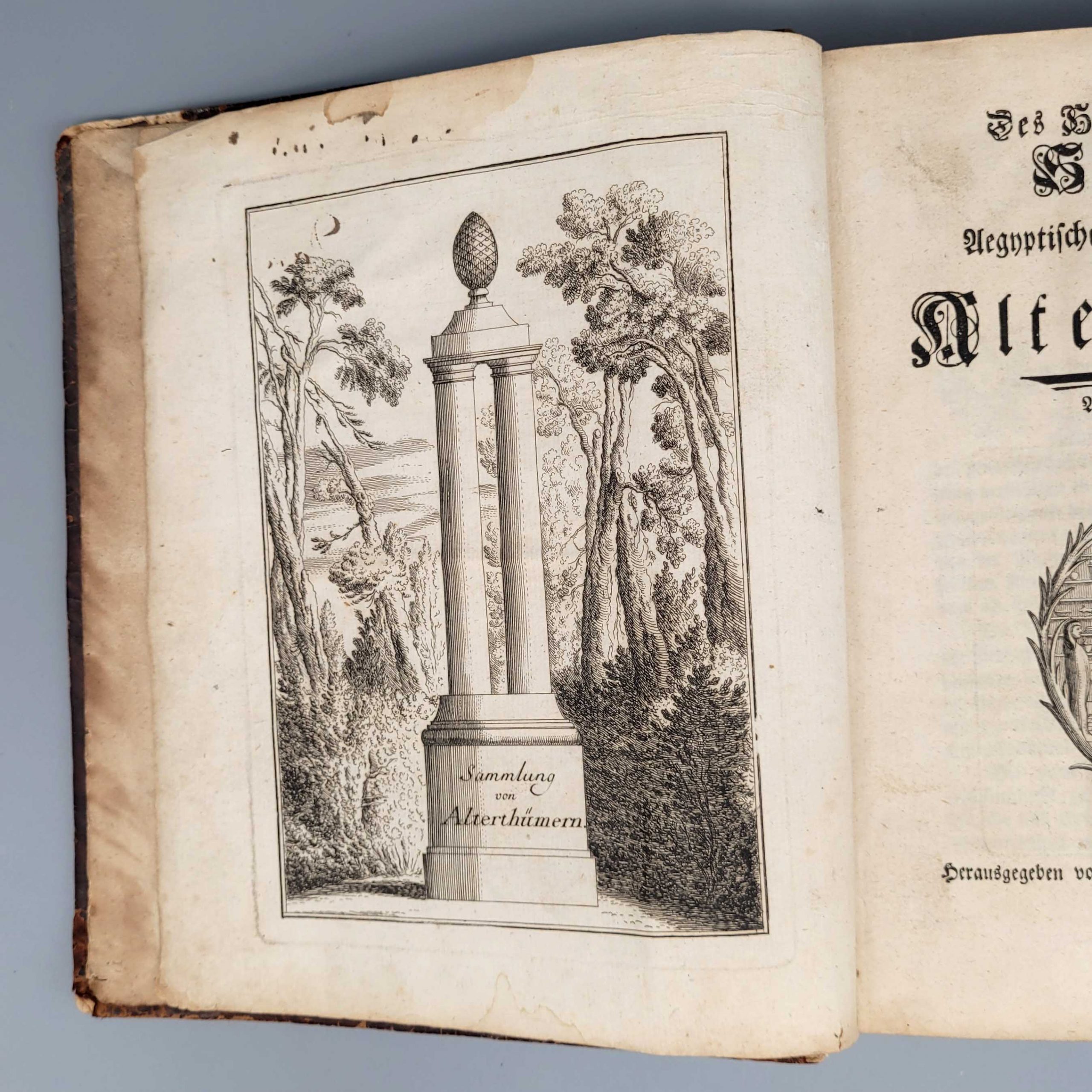 Los 54: CAYLUS, Anne-Claude-Philippe, Comte de: Des Herren Grafen Caylus Sammlung von Aegyptischen, Hetrurischen, Griechischen und Römischen Alterthümern – Bild 2