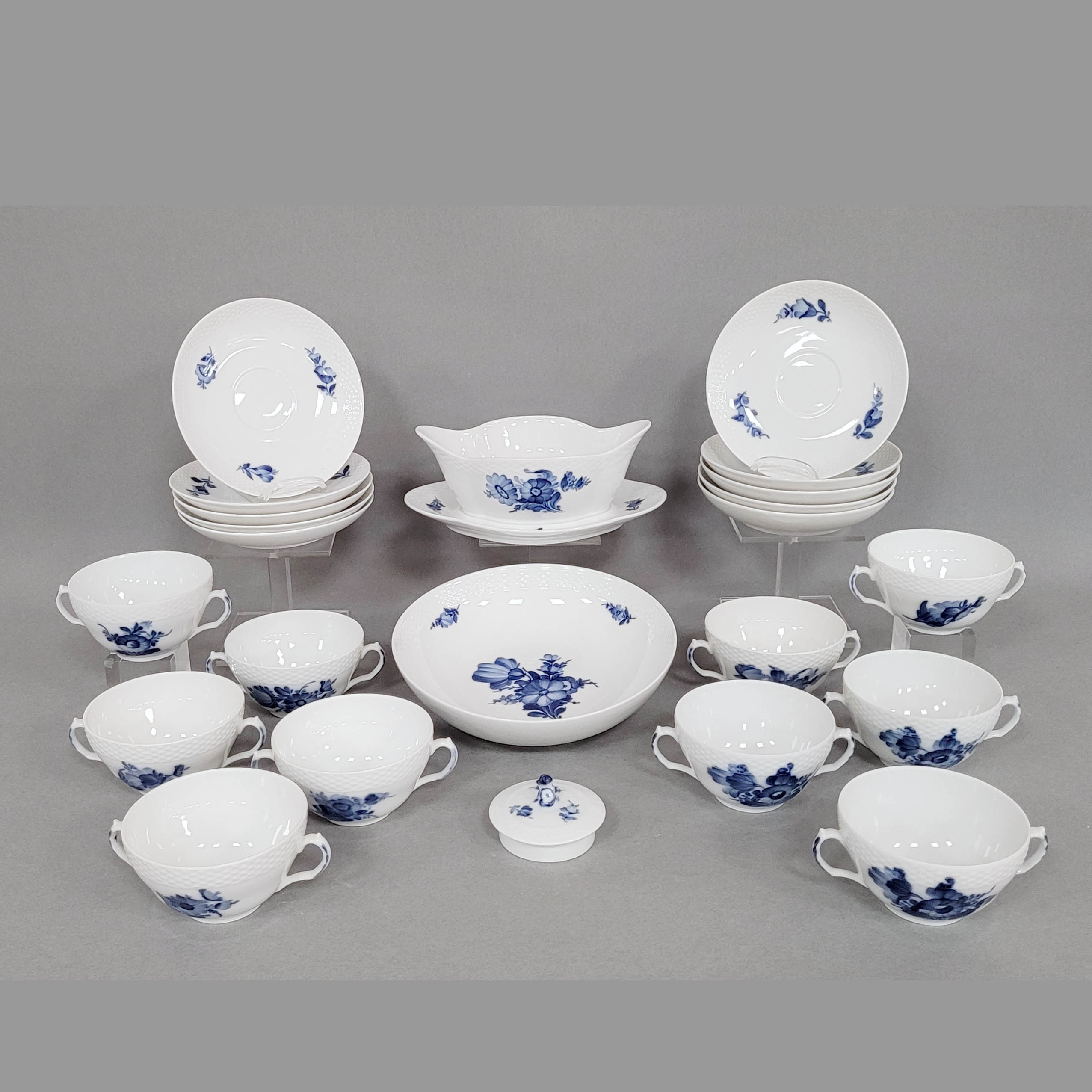 Los 191: Speise- und Kaffeeservice – Bild 3